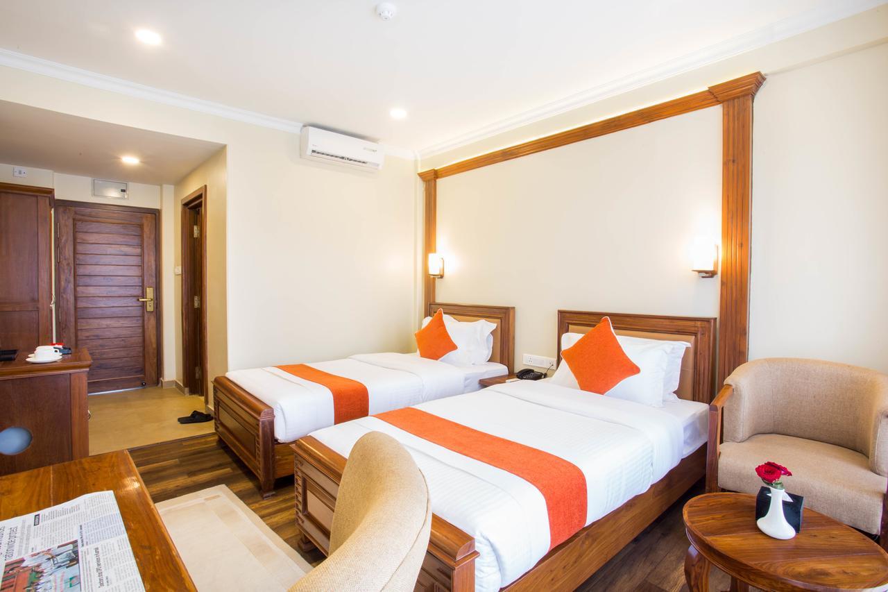Hotel Portland Pokhara Exterior foto