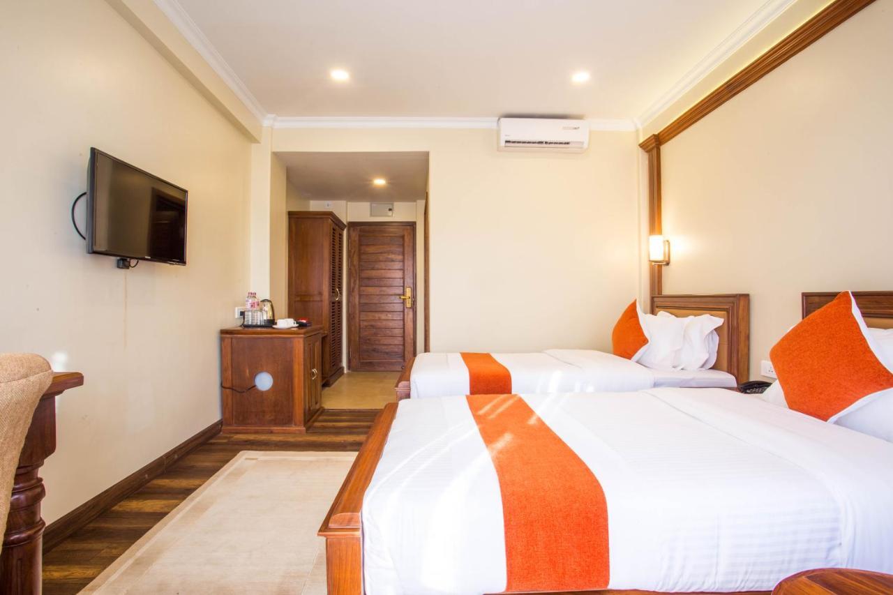 Hotel Portland Pokhara Exterior foto